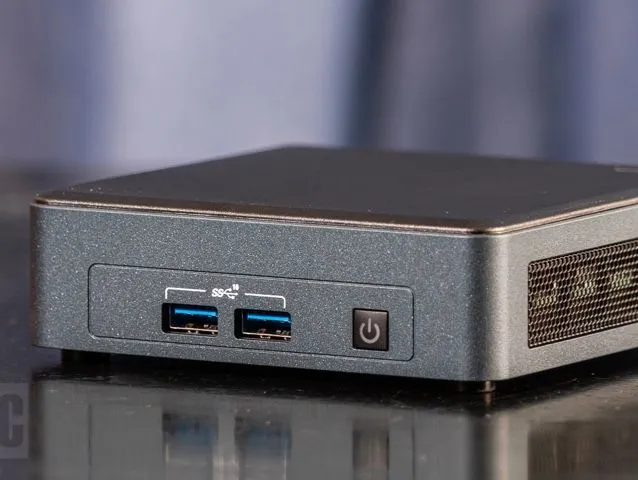 Meediapleier Intel NUC 7 Mini