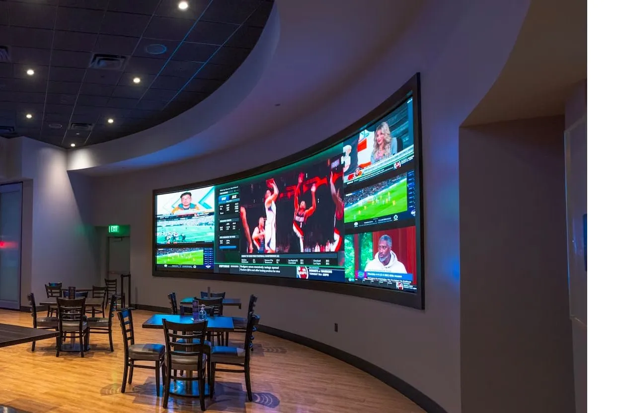Kõvera kujuga LED-ekraan Visiontech LED Digital Displaysilt